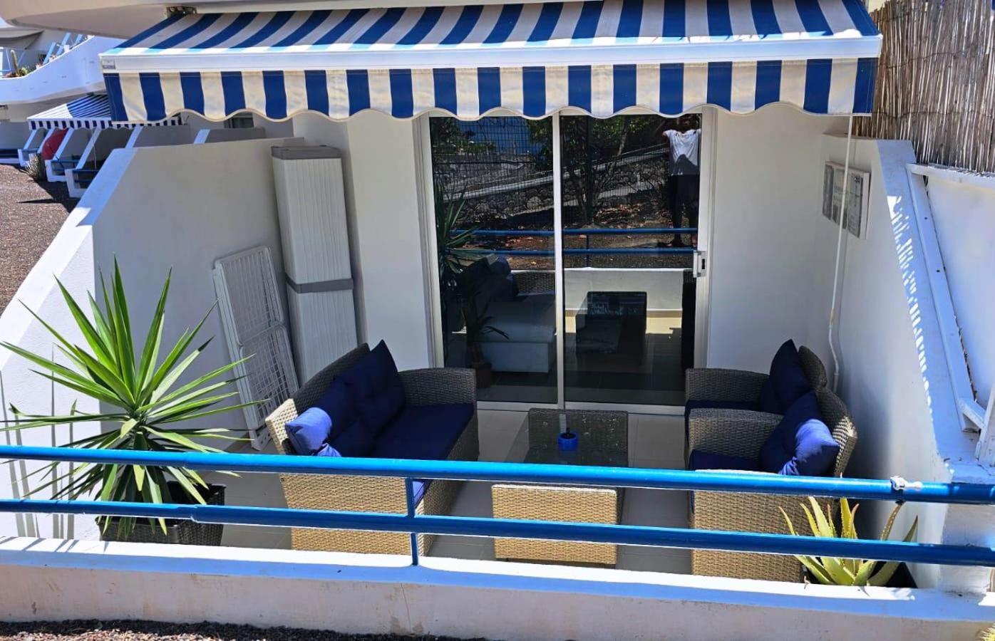 Blue Bay Paradise - Beach Front Apartment With Sea View Playa Paraiso  Exterior photo